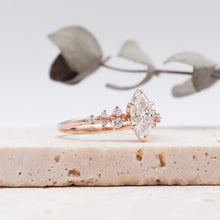 Load image into Gallery viewer, Lucce Ellia Marquise Moissanite