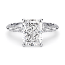 Load image into Gallery viewer, Lucce Ecuadorian Pavé Radiant Diamond