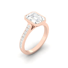 Load image into Gallery viewer, Lucce Carla Channel Emerald Diamond
