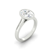 Load image into Gallery viewer, Lucce Carla Oval Diamond