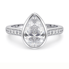 Load image into Gallery viewer, Lucce Carla Pavé Pear Diamond