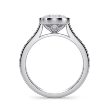 Load image into Gallery viewer, LUCCE CARLA™ Pavé Round Diamond