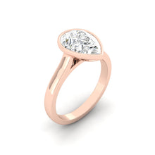 Load image into Gallery viewer, Lucce Carla Pear Diamond