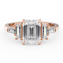 Load image into Gallery viewer, Lucce Catherine Emerald Moissanite