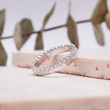 Load image into Gallery viewer, Lucce Bianca 0.64CTW Lab Diamond 14K White Gold