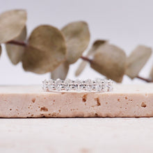 Load image into Gallery viewer, Rivera Oval 9-Stone Moissanite