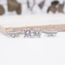 Load image into Gallery viewer, Lucce Selah Earrings Round Diamond