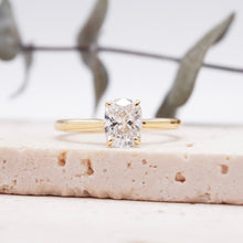 Load image into Gallery viewer, Radiant Diamond Engagement Ring with Cathedral Solitaire Gold Platinum band Philippines