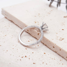 Load image into Gallery viewer, Lucce Angela Luxe Round Moissanite