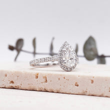 Load image into Gallery viewer, Montevalle Pavé Pear Platinum
