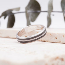 Load image into Gallery viewer, Dion Polished Platinum