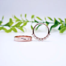 Load image into Gallery viewer, Rivera Oval 7-Stone Moissanite