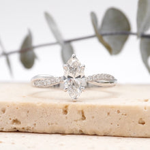 Load image into Gallery viewer, Lucce Fiore Marquise Diamond