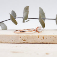 Load image into Gallery viewer, Round Lab or Natural Diamond Halo gold or platinum engagement ring with halo Manila Philippines