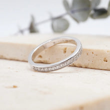 Load image into Gallery viewer, Lucce Kaela Band Diamond