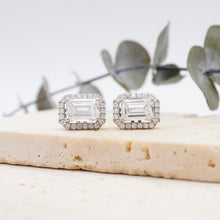 Load image into Gallery viewer, Lucce Montevalle Emerald Earrings 2.34CTW Lab Diamond IGI Platinum