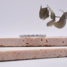 Load image into Gallery viewer, Chiesa Moissanite