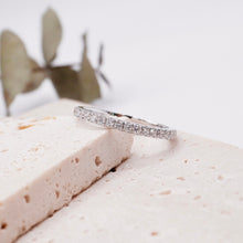 Load image into Gallery viewer, Corse Eternity Moissanite