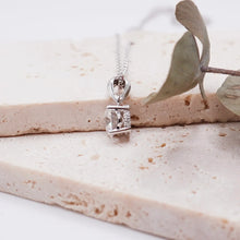 Load image into Gallery viewer, Kaela Necklace Round Moissanite