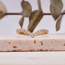 Load image into Gallery viewer, Leia Pavé Moissanite