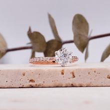 Load image into Gallery viewer, Lucce Angela Pavé Round Moissanite