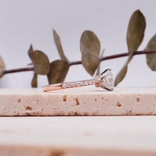 Load image into Gallery viewer, Lucce Angela Pavé Round Moissanite