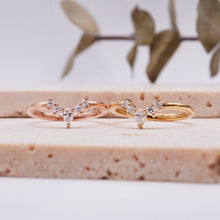 Load image into Gallery viewer, Rea Moissanite