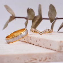 Load image into Gallery viewer, Leia Pavé Moissanite