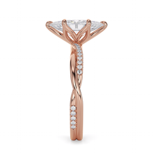 Load image into Gallery viewer, Lucce Fiore Marquise Diamond