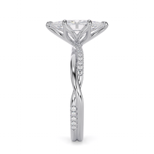 Load image into Gallery viewer, Lucce Fiore Marquise Diamond