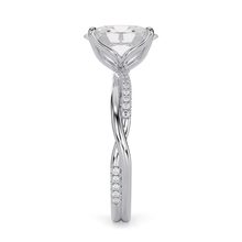 Load image into Gallery viewer, LUCCE FIORE™ Oval Diamond