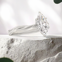 Load image into Gallery viewer, Lucce Fiore Solitaire Marquise Diamond
