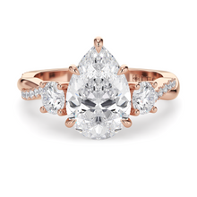Load image into Gallery viewer, Lucce Fiore Trio Pear Moissanite