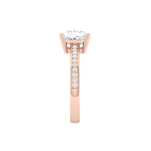 Load image into Gallery viewer, Lucce Kaela Princess Moissanite