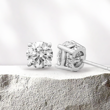 Load image into Gallery viewer, Lucce Kaela Earrings Round Diamond