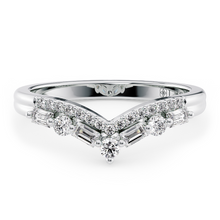 Load image into Gallery viewer, Lucce Layla Diamond