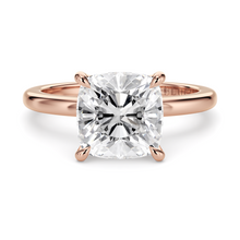 Load image into Gallery viewer, Lucce Lucia Cushion Diamond