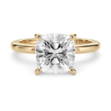 Load image into Gallery viewer, Lucce Lucia Cushion Diamond