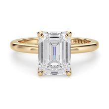 Load image into Gallery viewer, Lucce Lucia Emerald Diamond