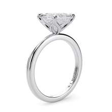 Load image into Gallery viewer, Lucce Lucia Cushion Diamond