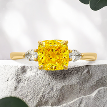 Load image into Gallery viewer, Lucce Sophia Sunburst Cushion Lab Diamond 1.41ct FVY VS1 Ex IGI 18K Yellow Gold