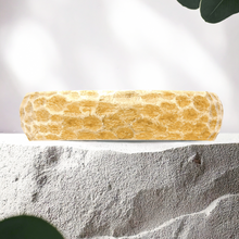 Load image into Gallery viewer, Lucce Davio Brushed 4mm 14K Yellow Gold