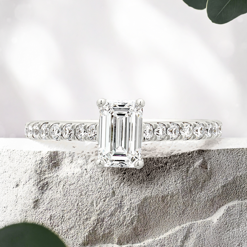 Lucce Firenze Pavé Emerald Natural Diamond 0.61ct E VVS2 Ex GIA 18K White Gold