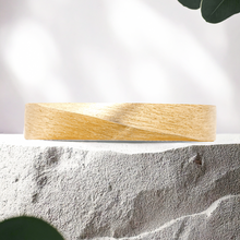 Load image into Gallery viewer, Lucce Arcus Brushed 4mm 14K Yellow Gold