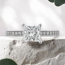 Load image into Gallery viewer, Lucce Kaela Princess Lab Diamond 1.26ct E VVS2 IGI 14K White Gold