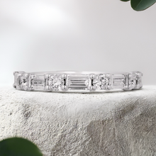 Load image into Gallery viewer, Lucce Della 1.10CTW Lab Diamond Platinum