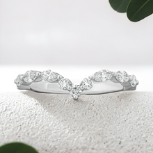 Load image into Gallery viewer, Lucce Paula Flush 0.46CTW Lab Diamond Platinum