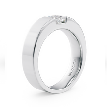 Load image into Gallery viewer, LUCCE Princess cut Single Diamond Wedding Ring in Gold or Platinum