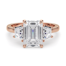 Load image into Gallery viewer, Lucce Sophia Luxe Emerald Diamond