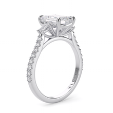 Load image into Gallery viewer, Lucce Sophia Pavé Radiant Diamond